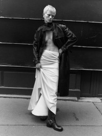 Editorial - © RORY VAN MILLINGEN