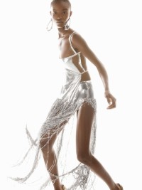 Editorial - © RORY VAN MILLINGEN