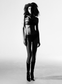 Editorial - © RORY VAN MILLINGEN