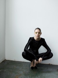 Editorial - © RORY VAN MILLINGEN