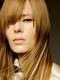 Editorial - © RORY VAN MILLINGEN