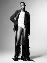 Editorial - © RORY VAN MILLINGEN