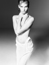Editorial - © RORY VAN MILLINGEN