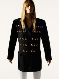 Editorial - © RORY VAN MILLINGEN