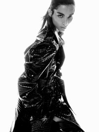 Editorial - © RORY VAN MILLINGEN