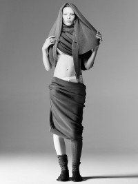 Editorial - © RORY VAN MILLINGEN