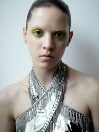 Editorial - © RORY VAN MILLINGEN