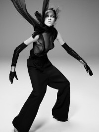 Editorial - © RORY VAN MILLINGEN