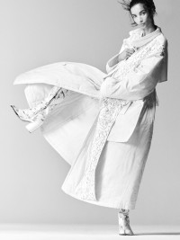 Editorial - © RORY VAN MILLINGEN