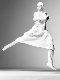 Editorial - © RORY VAN MILLINGEN